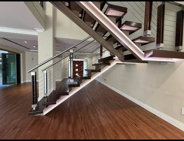 4 BEDROOM HOUSE FOR SALE IN BLUE VALLEY GOLF ESTATE